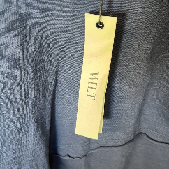 Wilt BNWT Crew 3/4 Sleeve EZ Cross Over Hem Shirt - Picture 4 of 9